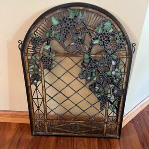 ***Beautiful Meyda Tiffany 38656 Grape Diamond Trellis Stained Glass Window***